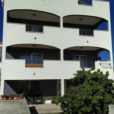 Apartamento Kalajica